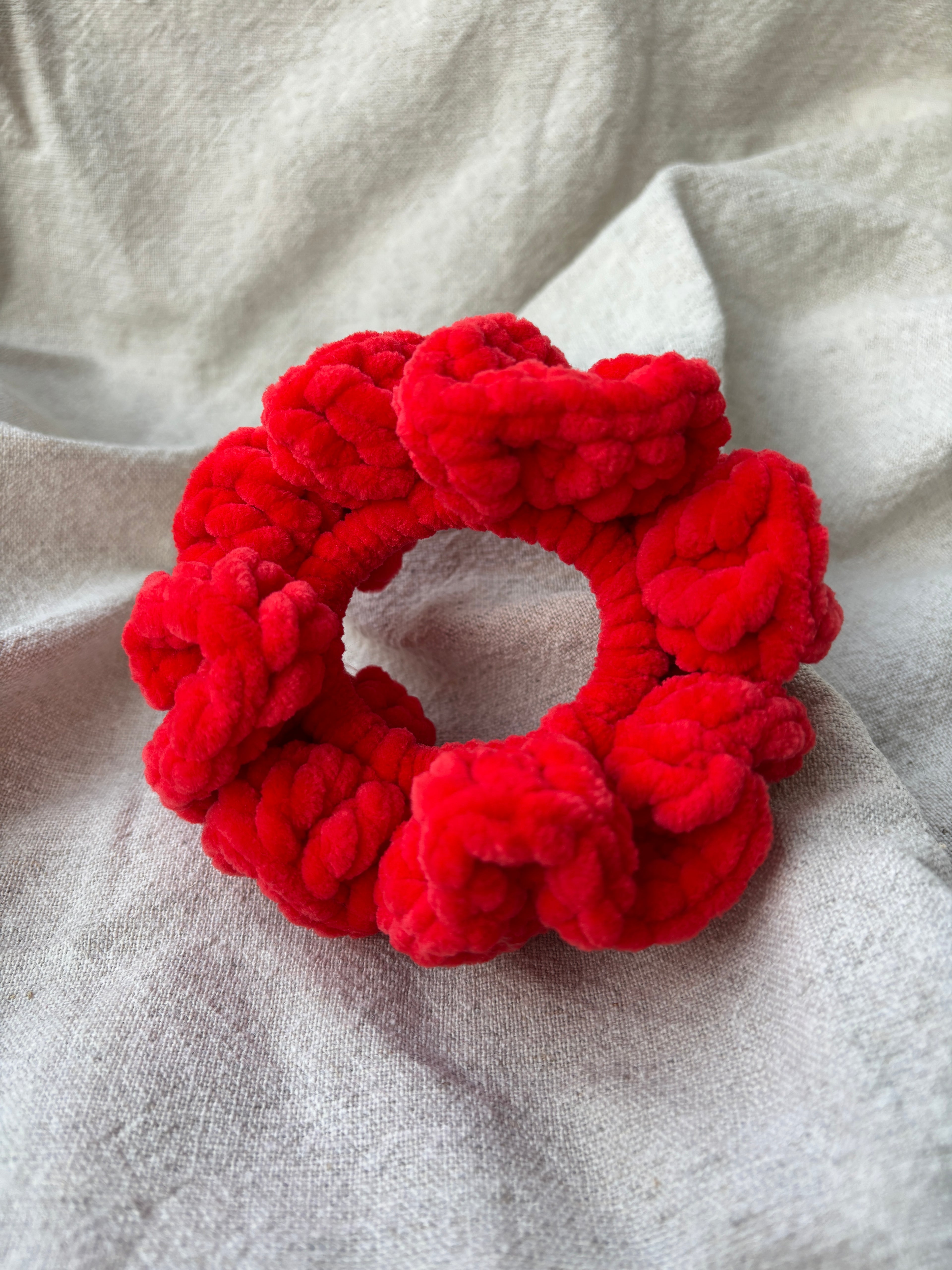 Heklet scrunchie